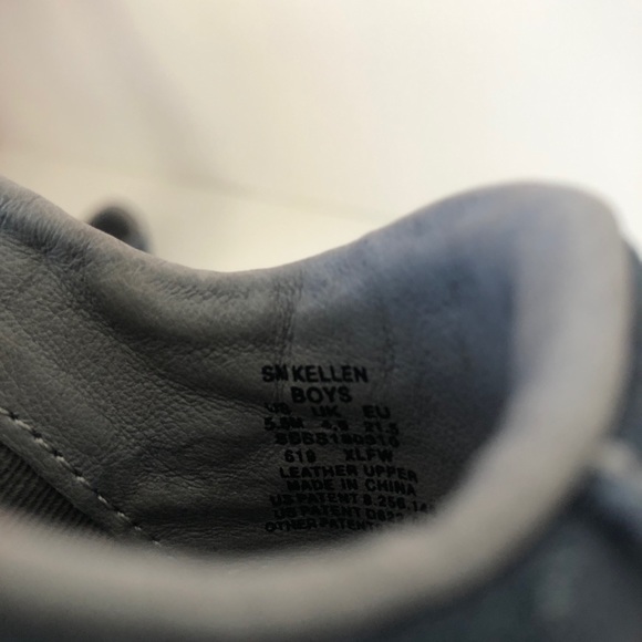 Stride Rite toddler shoe - Picture 3 of 4